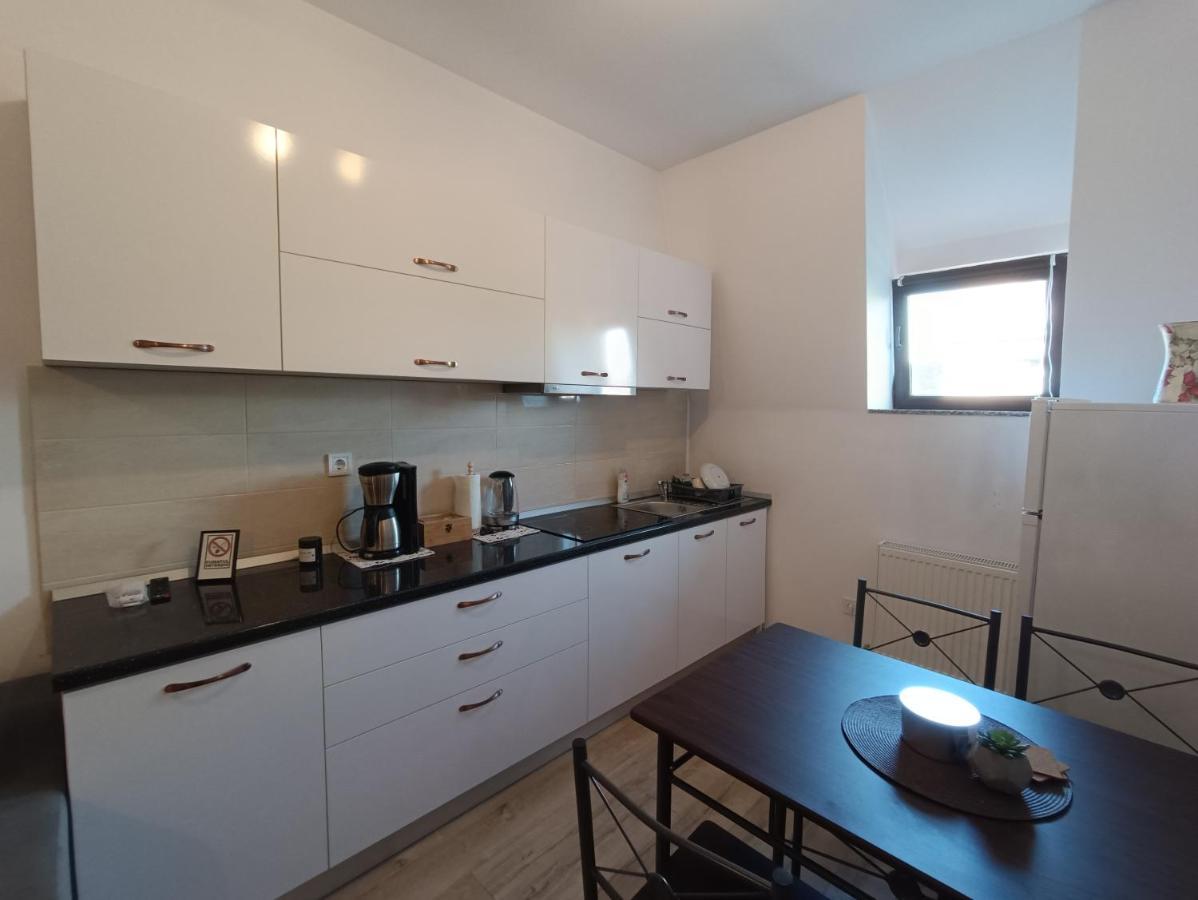 Moonlight Apartments סיביו מראה חיצוני תמונה