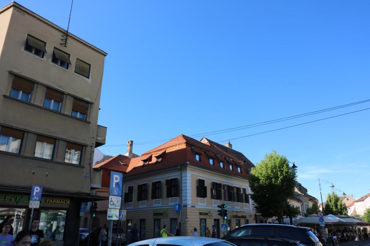 Moonlight Apartments סיביו מראה חיצוני תמונה